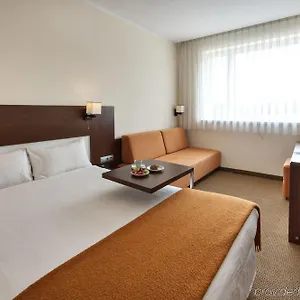 desilva-inn-katowice-airport.krakowhotelspoland.com/