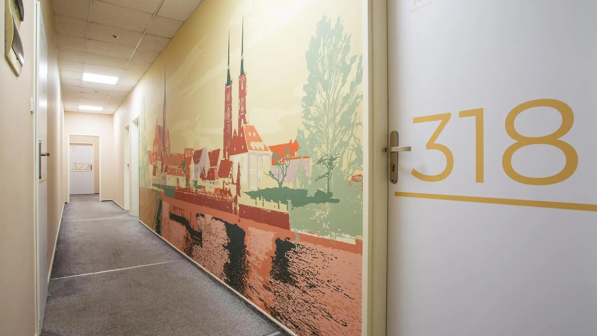 Moon Hostel Wroclaw